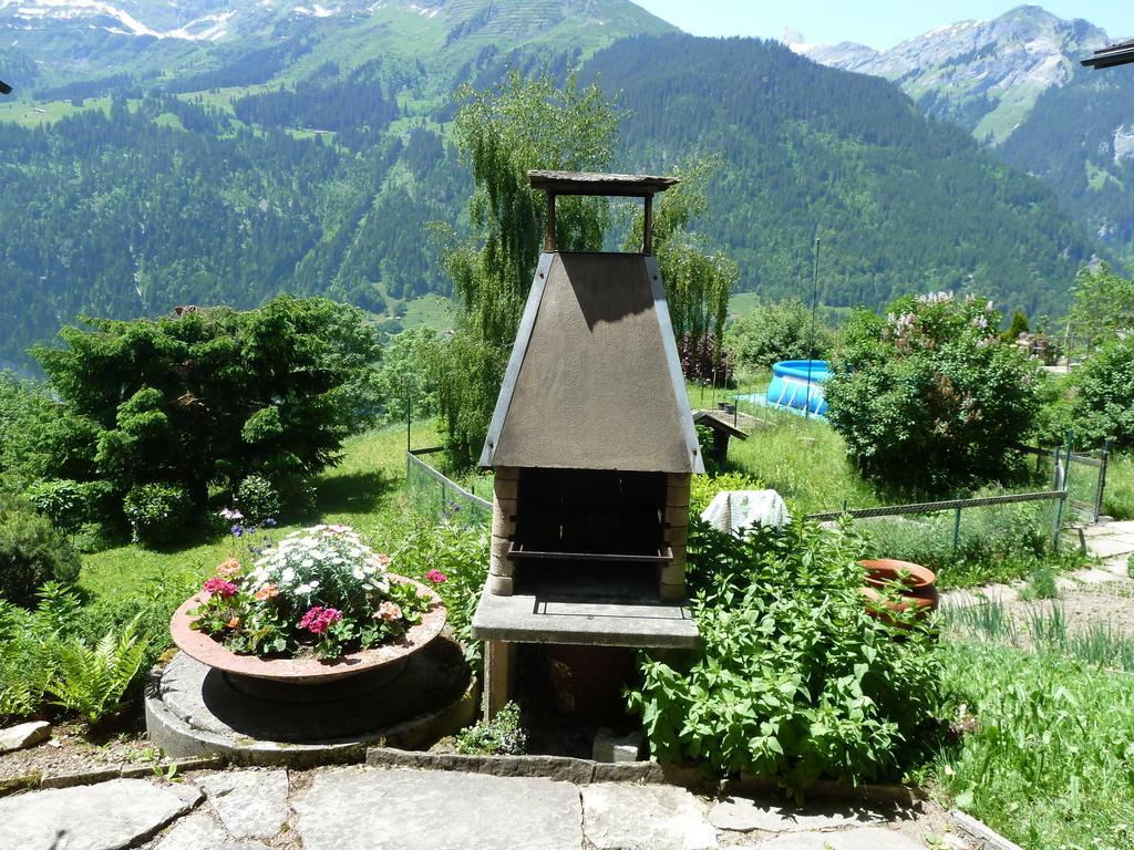 Chalet Gerbera Apartman Wengen Szoba fotó